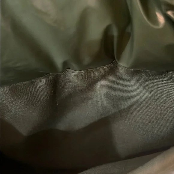 Chic Olive Crossbody Bag with Camouflage Strap - Picture 4 of 5